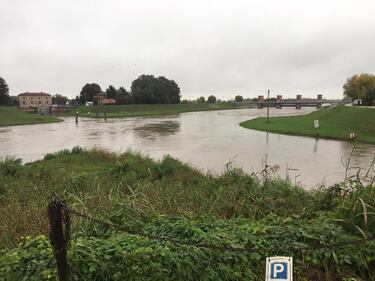 Maltempo in Veneto. Ponte della Priula: crolla il ponte 15