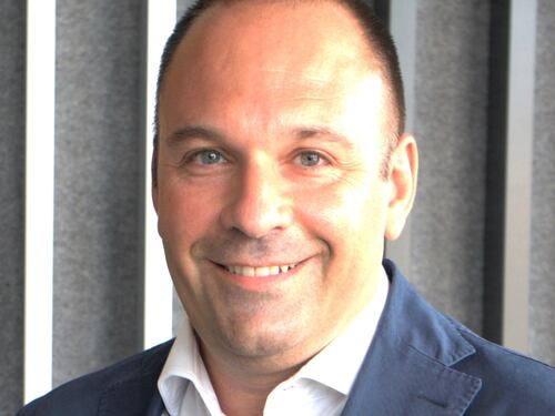 L'elettrico e le altre metà del cielo. Intervista al CEO di Smart Italia Lucio Tropea
