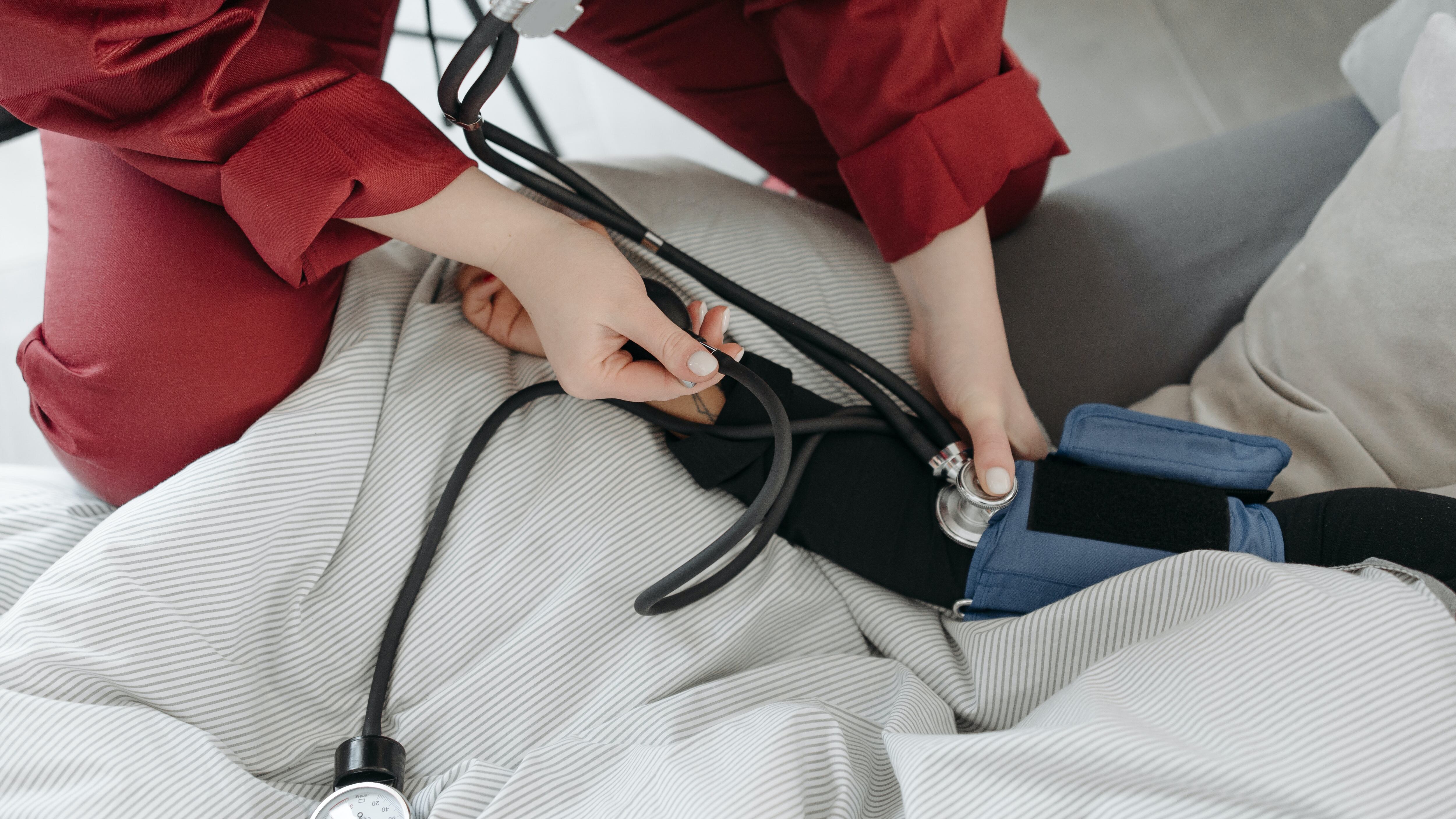 Ipotensione e caldo, ecco cosa fare per stare meglio