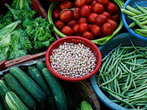 Pigrizia, dieta sregolata e stress nemici del cuore