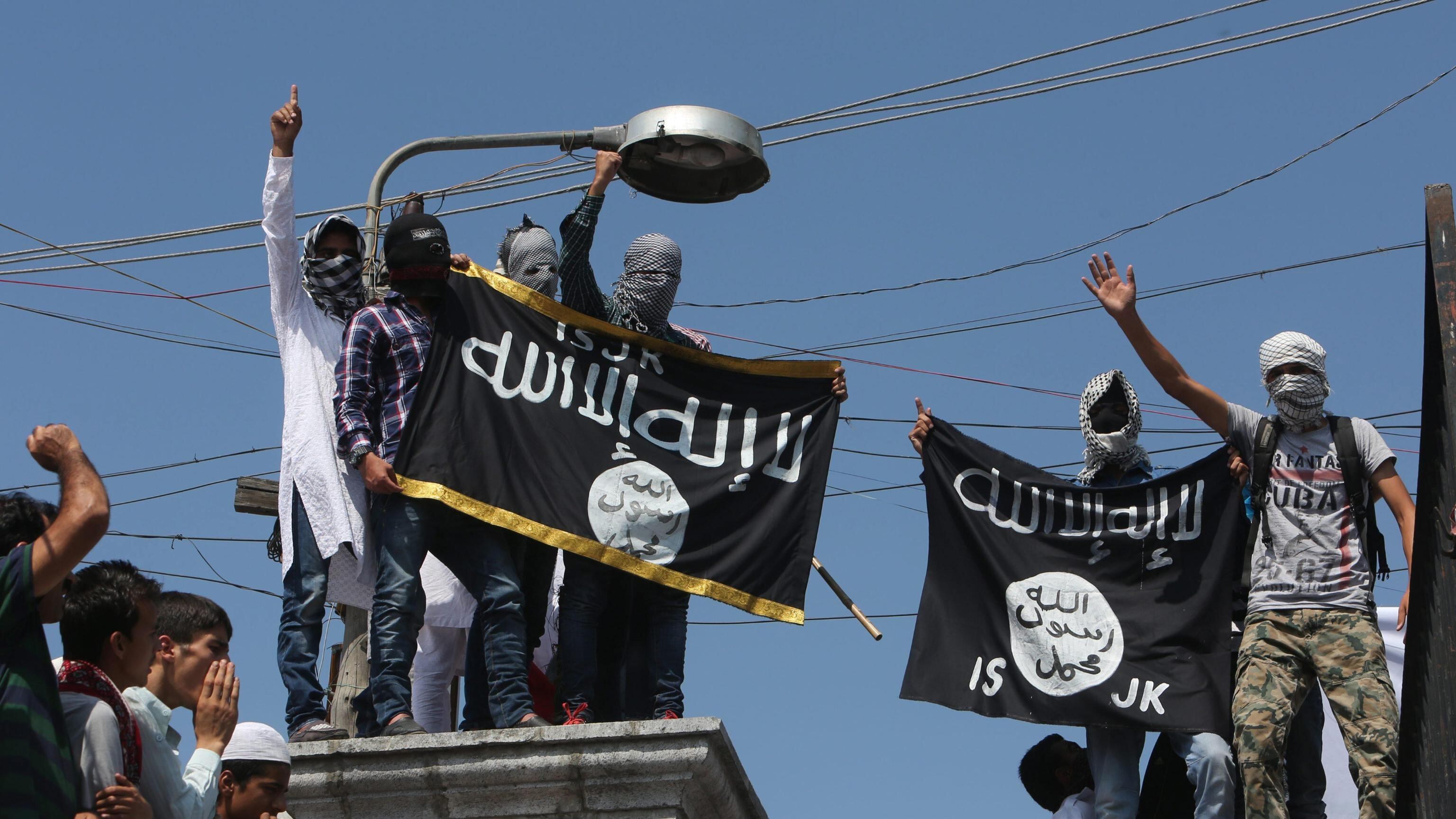 Operazione Marocco-Spagna: arrestati cinque membri dell'Isis. Avevano pianificato due attacchi