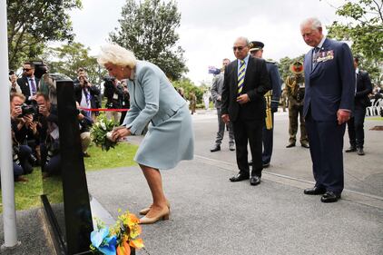 Secondo giorno per il principe Carlo e sua moglie Camilla in visita ad Auckland 1