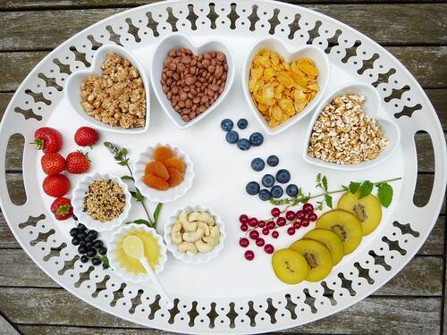 Dieta anti-age, come mantenersi giovani a tavola