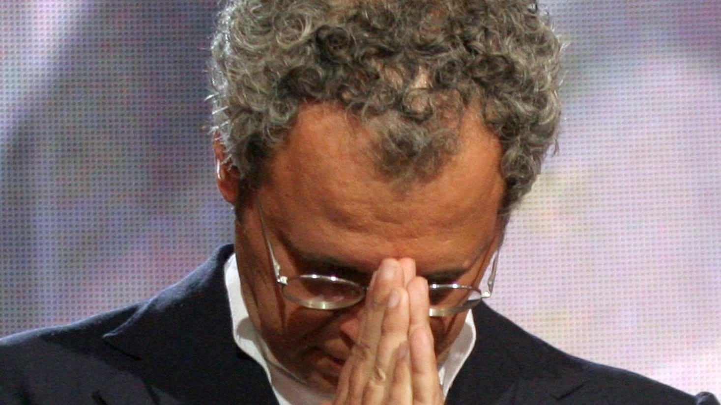 Mentana si veste da martire se La7 diventa «Mediasette»