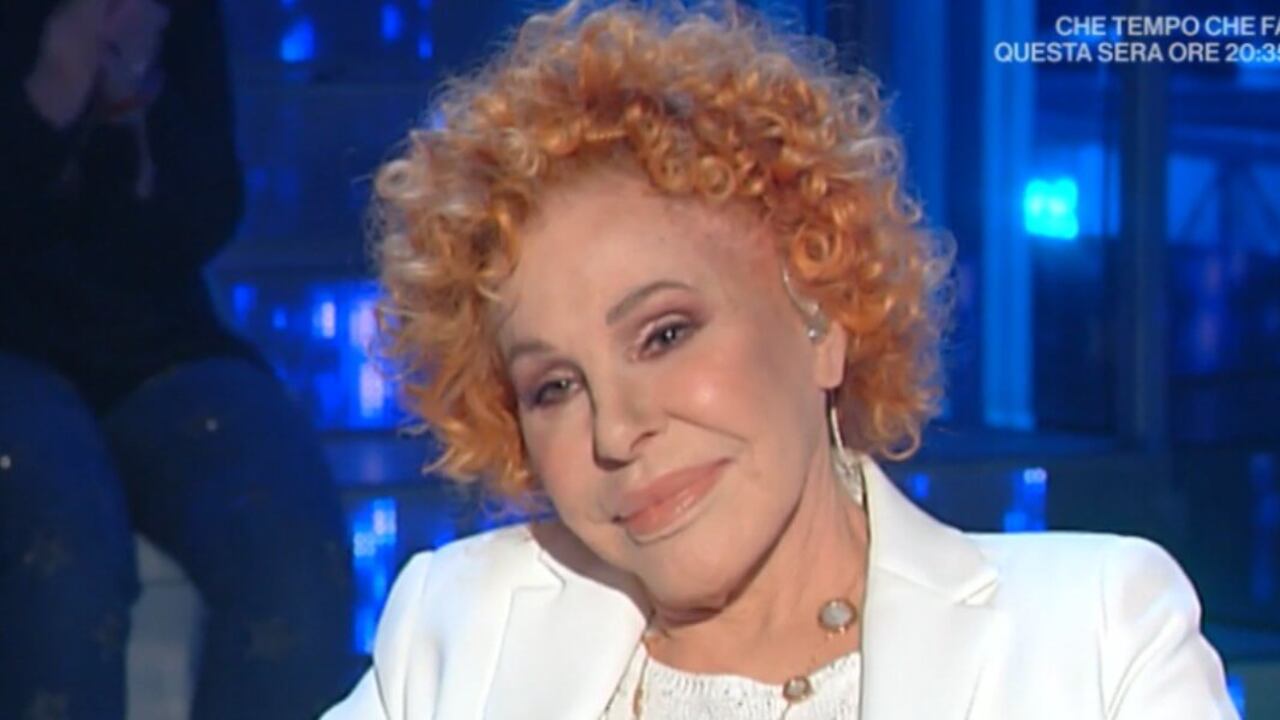 La Vanoni alla Venier: "Tu gliel'avresti data a Califano?"