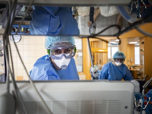 Coronavirus, ecco l'identikit delle vittime