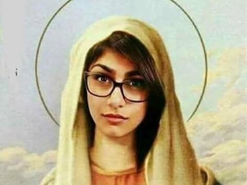 Ex pornostar Mia Khalifa scatena critiche "vestita" da Madonna