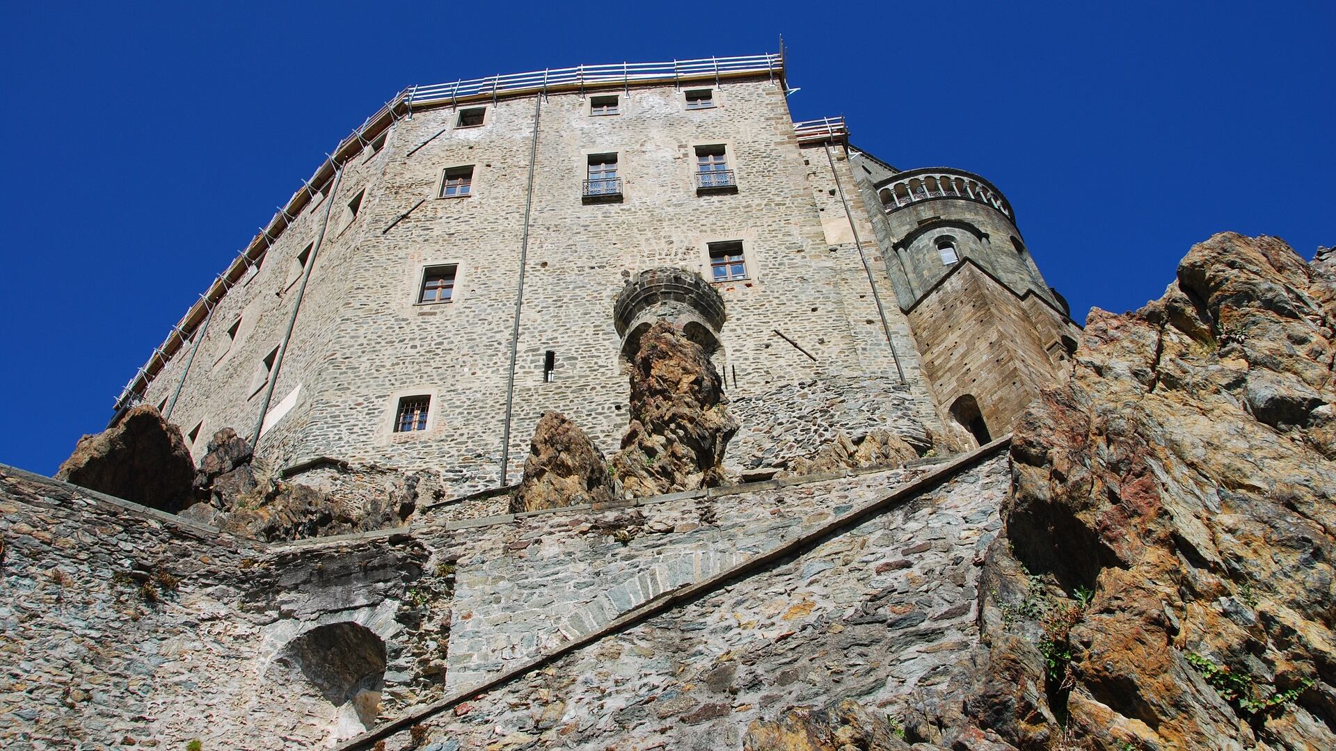 La Sacra di San Michele e la linea magica in Val di Susa