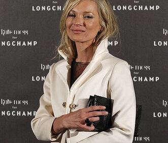 Kate Moss, reggiseno trasparente a Venezia 20