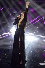 Sanremo 2024: ecco il look della finalissima del Festival di Annalisa 12