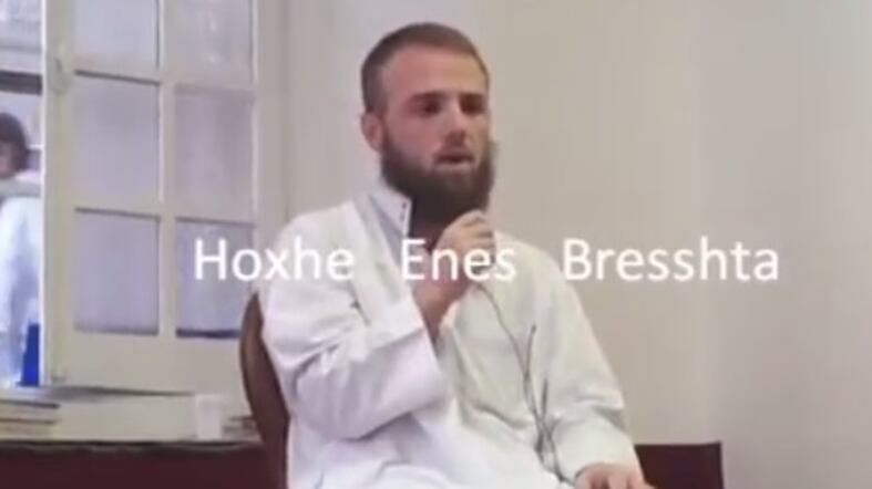 Imam radicali tra soldi e proselitismo: Genova porta del jihad nella Ue