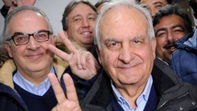 I servizi sociali danno il sussidio di povertà alla moglie del boss