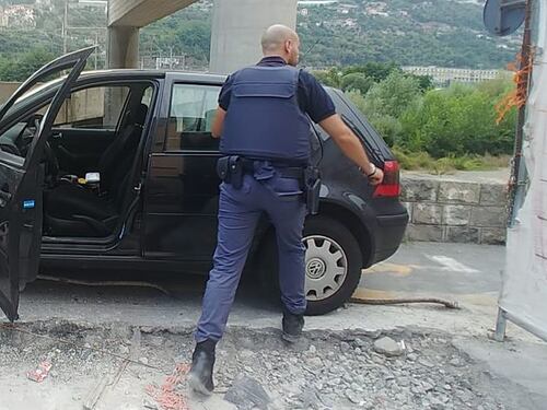 Tensione al confine italo-francese: migrante forza i posti di blocco