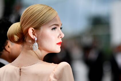 Elle Fanning, al Festival come una principessa 6