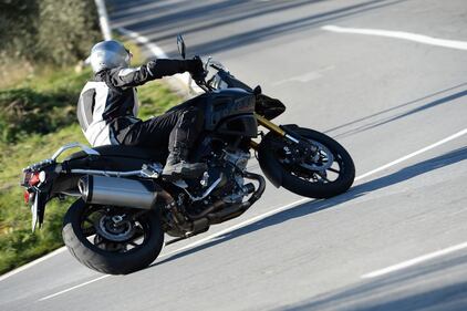 Test moto: Suzuki V-Strom 1000, l’endurona per tutti 17