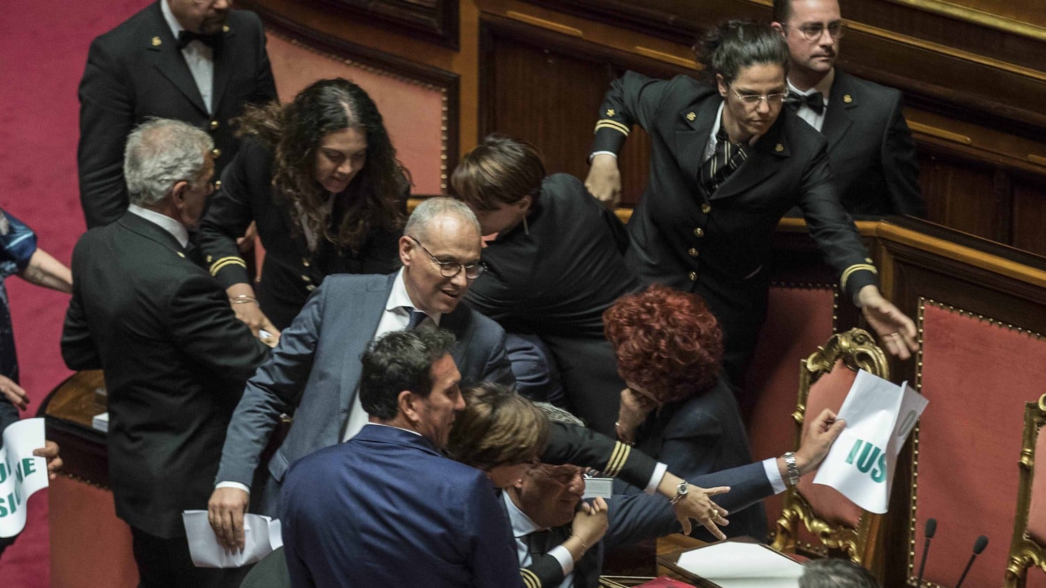 Cinque "no" allo ius soli