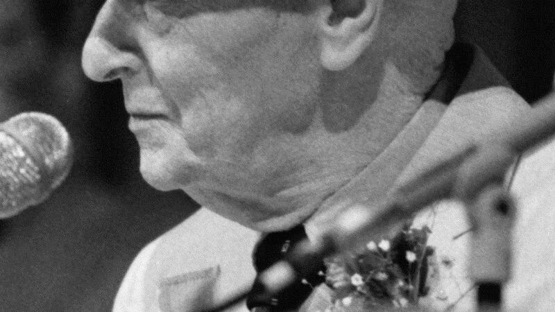 La giostra del piacere dei sopravvissuti di Singer
