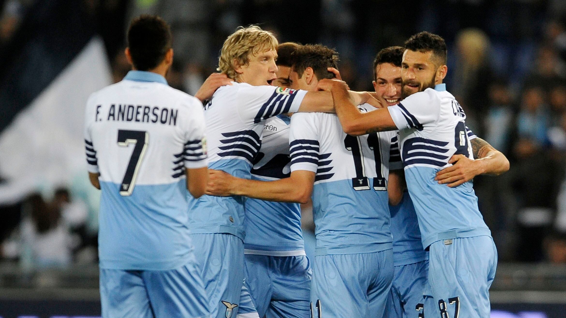 Il derby Lazio-Roma posticipato a lunedì 18 maggio ore 18