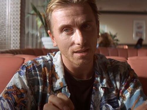 "Mio nonno ha violentato me e mio padre": la confessione di Tim Roth