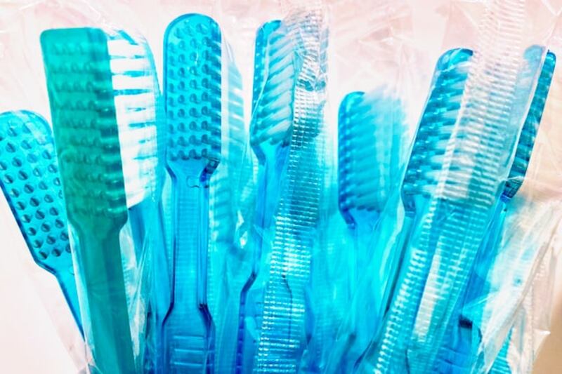 Spazzolini di plastica