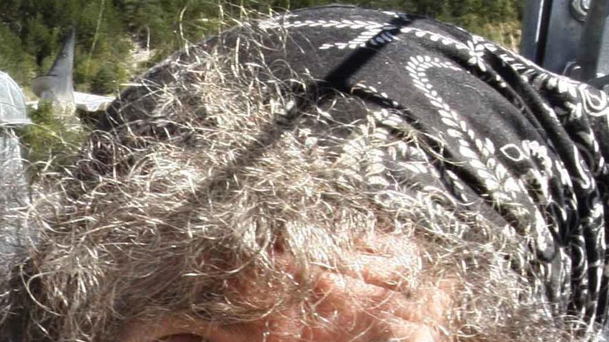 Mauro Corona, reazionario (in)consapevole