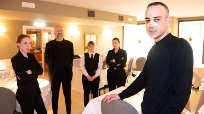 "Ho rischiato di perdere un occhio". L'aggressione choc al ristorante di Verona