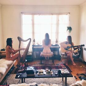 The Magdalena Experience, i nudi su Instagram 26