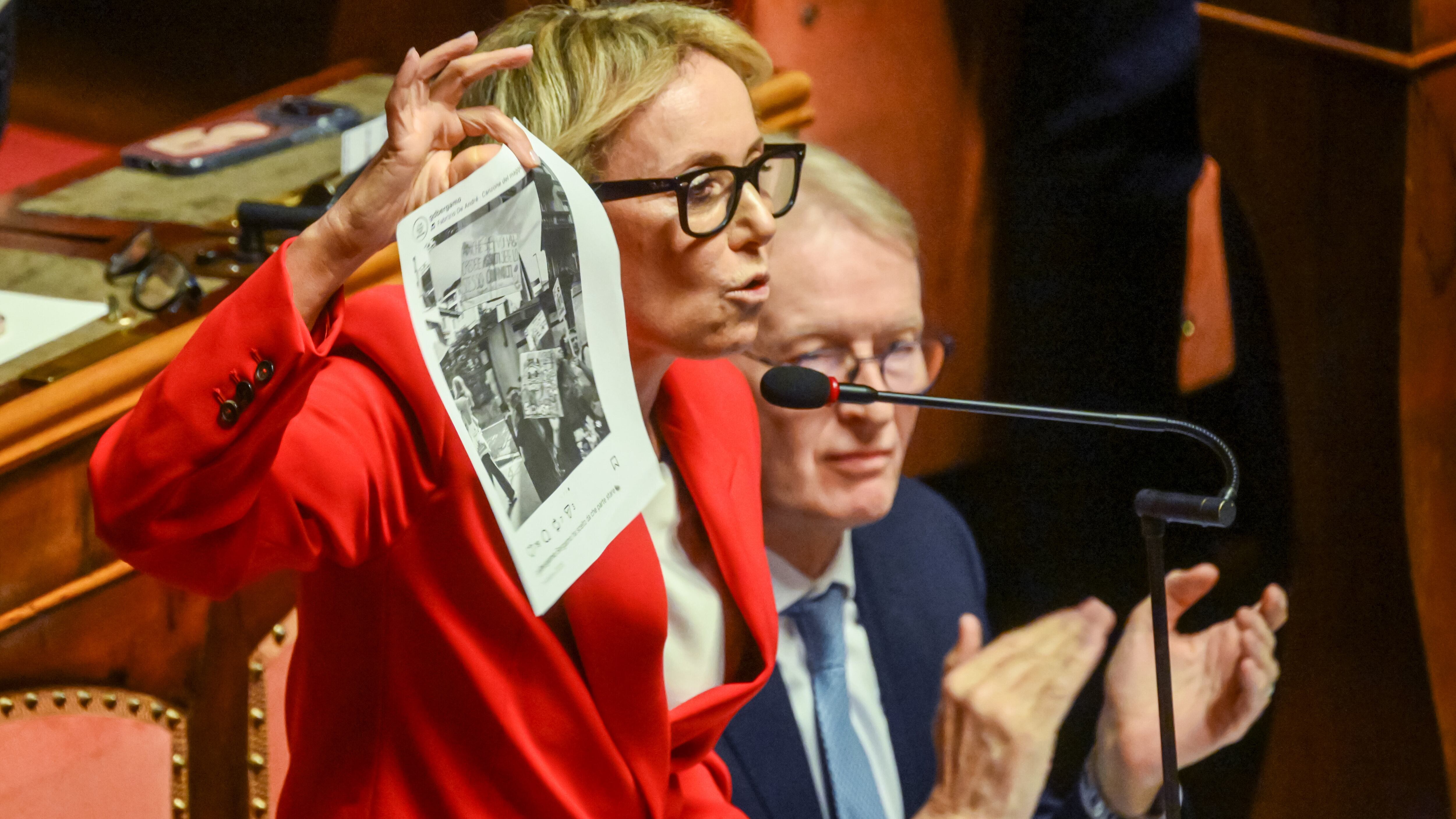 La sinistra volta le spalle agli ebrei