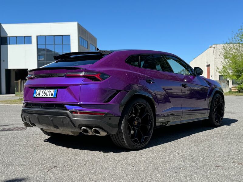 Lamborghini Urus Performante: guarda la gallery del super SUV da 666 CV 13