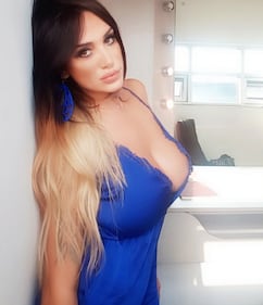 Marika Fruscio, seno esplosivo per la tv 9