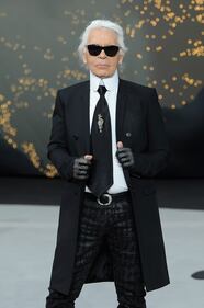  Karl Lagerfeld addio al celebre stilista tedesco  2