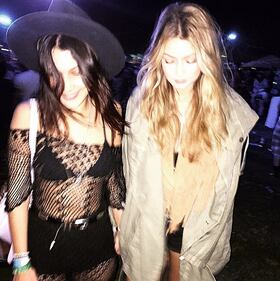 Gigi e Bella Hadid, le sorelle modelle ​scalzano le Kardashian 8