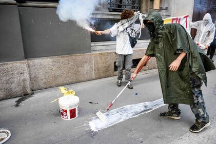 Corteo di studenti in protesta  8