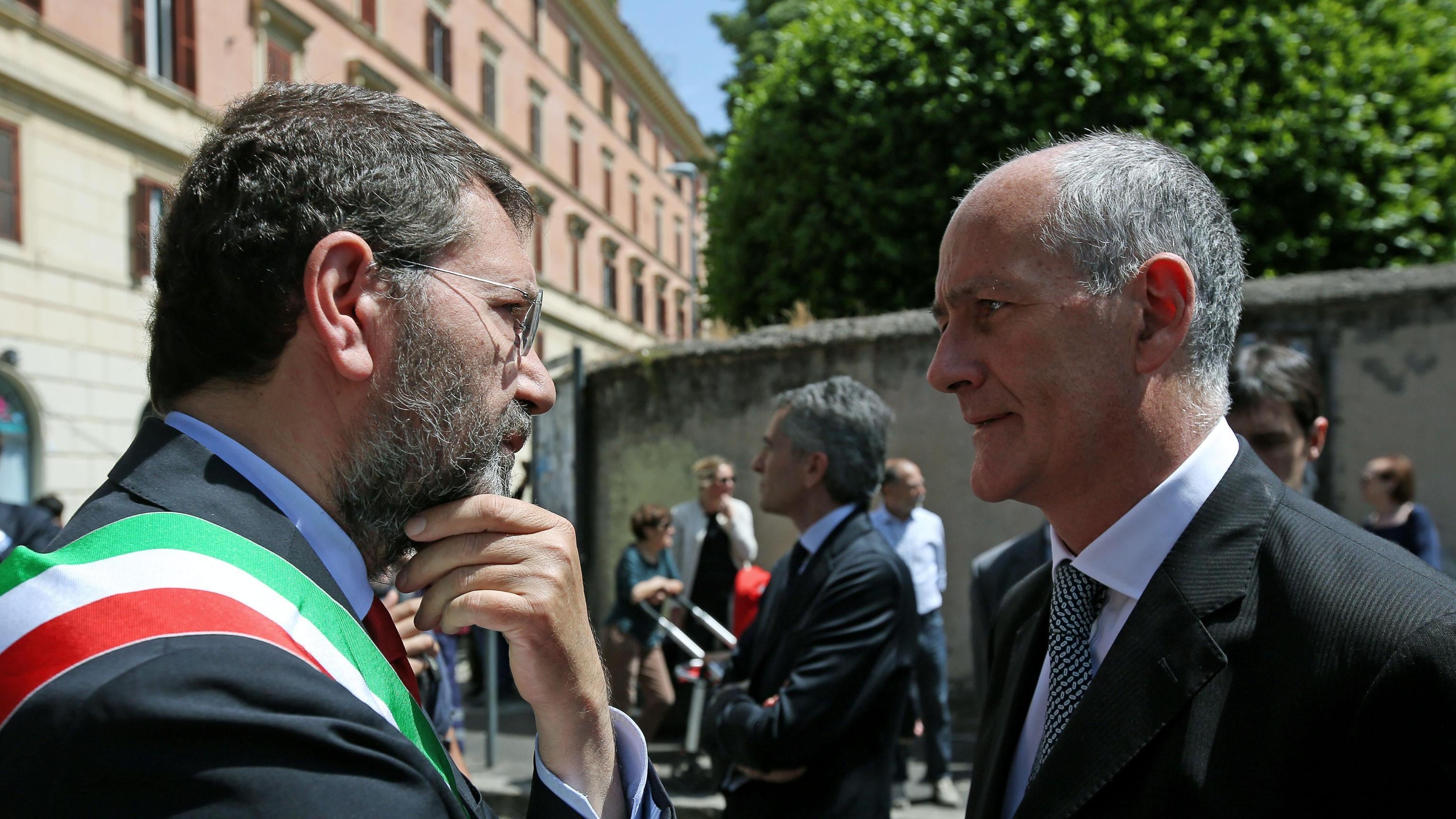 Spuntano nuove spese pazze: in arrivo l'avviso di garanzia