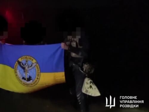 Assalto notturno, il blitz di Kiev: cosa è successo in Crimea | Il video