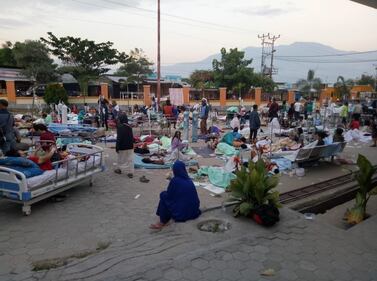 Le immagini del disastro in Indonesia 3