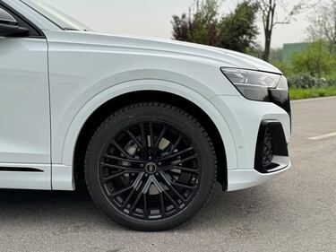 Audi Q8 2024: guarda la gallery del nuovo SUV XXL della casa tedesca con il V6 Diesel 7