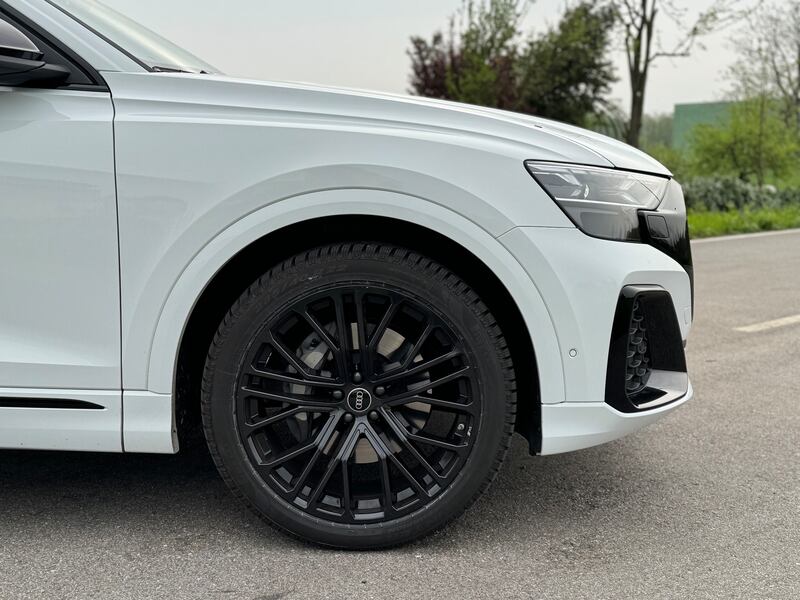 Audi Q8 2024: guarda la gallery del nuovo SUV XXL della casa tedesca con il V6 Diesel 7