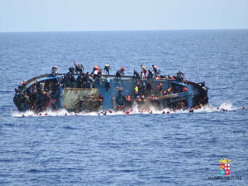 Naufragio canale di Sicilia, strage di bambini in mare