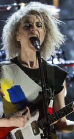 Cara Delevingne e St. Vincent, nessun addio: amore a gonfie vele 20