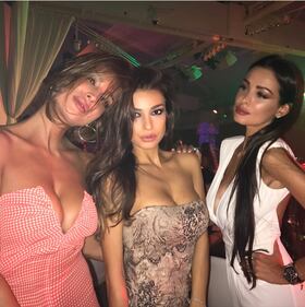 Cristina Buccino hot, vacanze in bikini 9