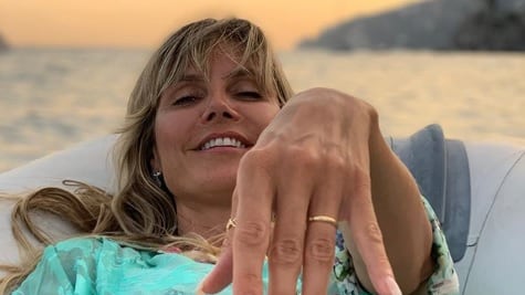Heidi Klum in topless su Instagram, offese da parte degli utenti