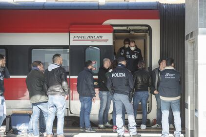 Terrore sul Frecciarossa: donna accoltellata da ex fidanzato 2