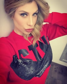 Paola Caruso hot in reggiseno su Instagram 9