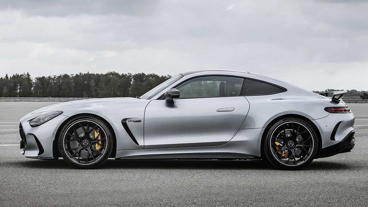 Ecco la nuova Mercedes-AMG GT