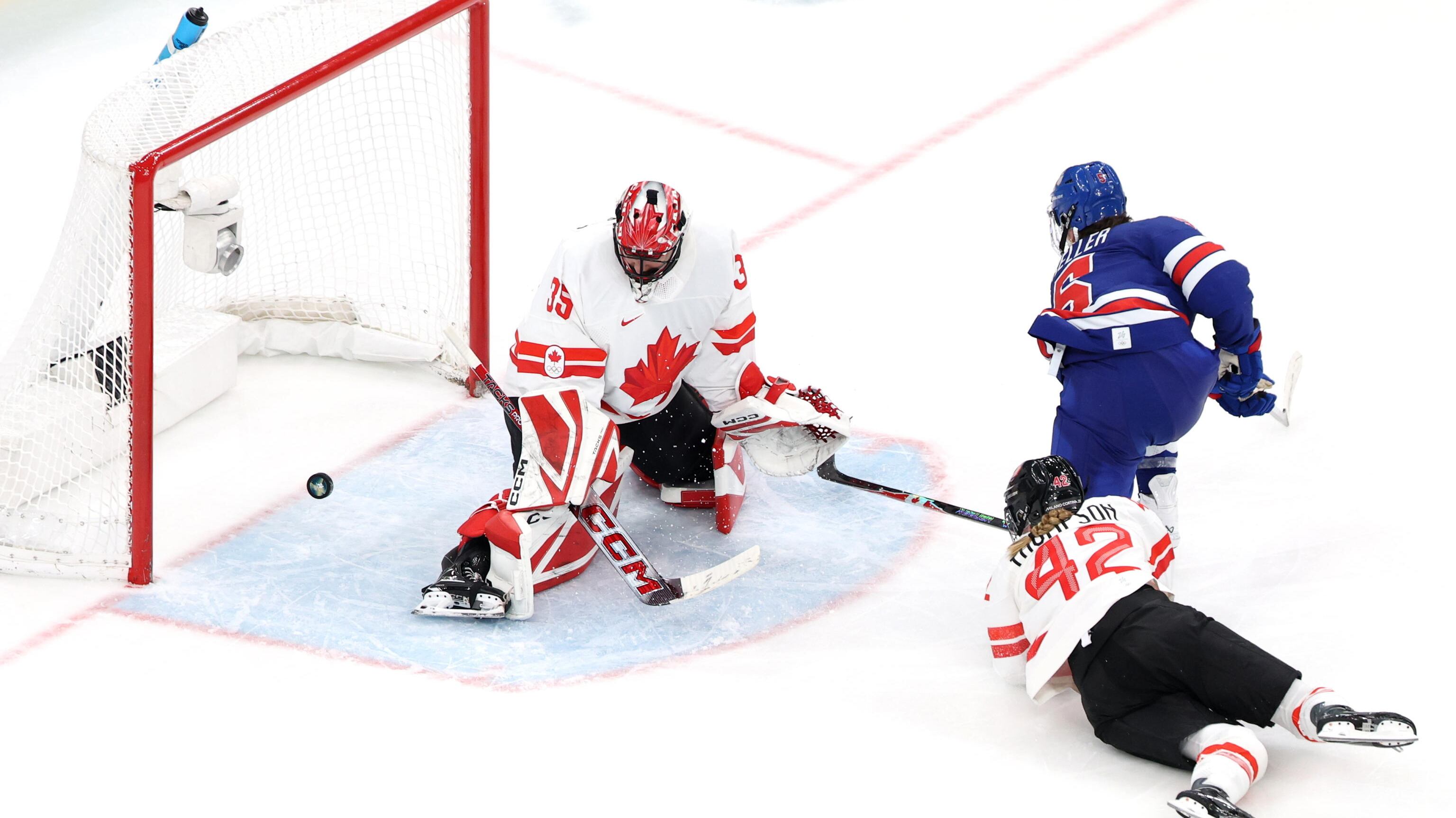 Hockey femminile, Stati Uniti d’oro: Canada rimontato e sconfitto 2-1 al tempo supplementare