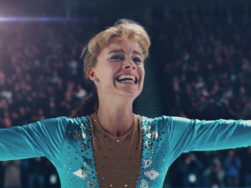Tonya, la storia della pattinatrice accusata di aver rotto una gamba alla rivale