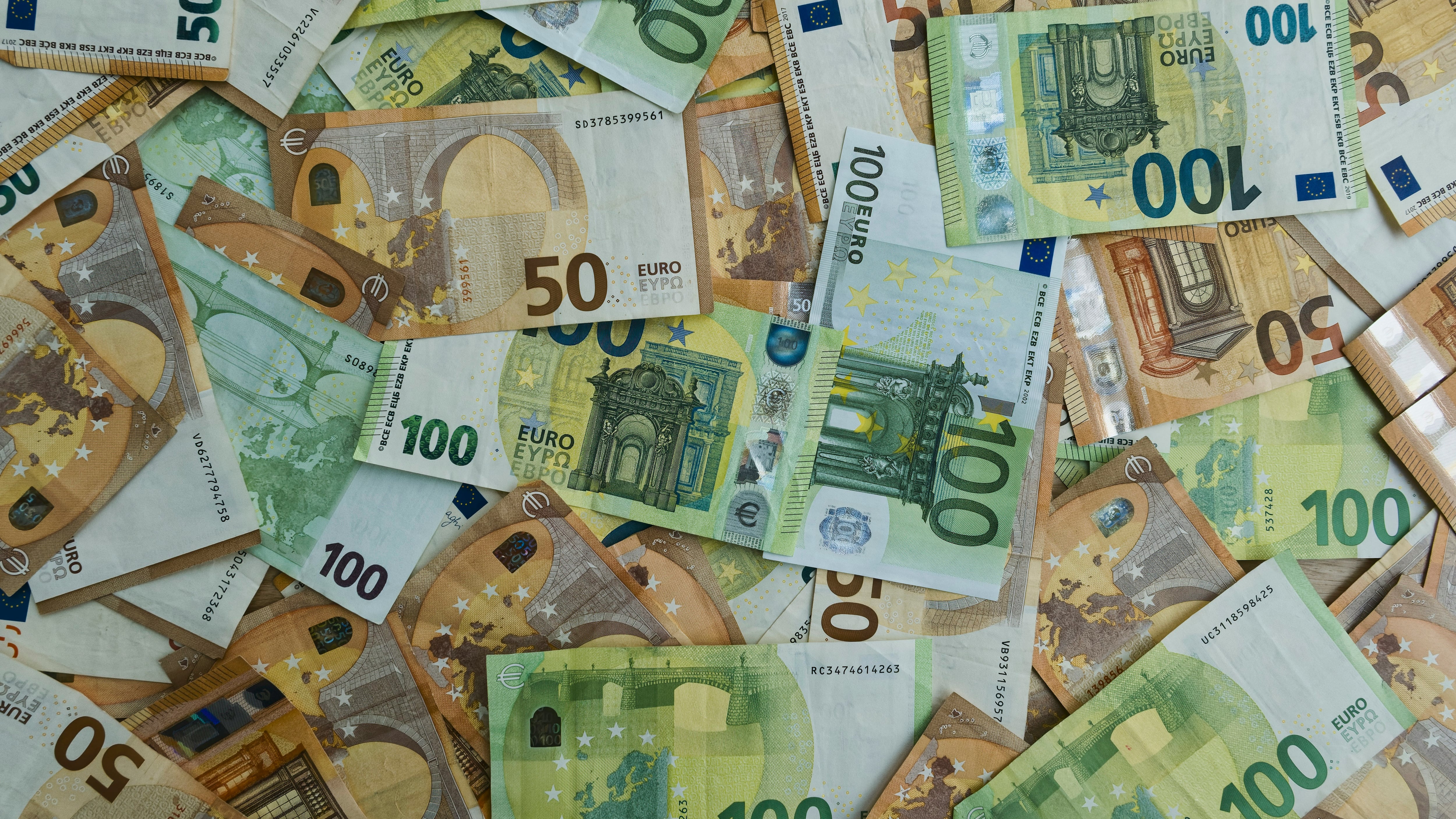 Le famiglie non sono mai state così ricche. Il nostro patrimonio vale quasi 6.500 miliardi