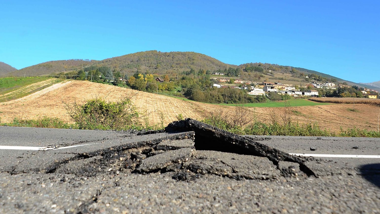 Terremoto, più poteri alla Protezione civile Danni lievi subito sanati