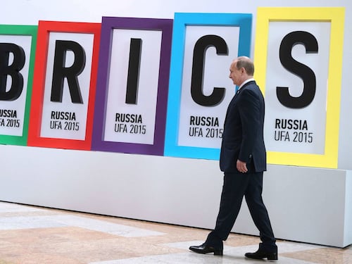 Le sanzioni a Mosca affondano le imprese italiane in favore dei Brics